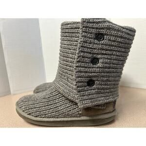 UGG Women's Classic Cardy Knit Boots in grey Ankle-Sock-Winter Boots Size 7